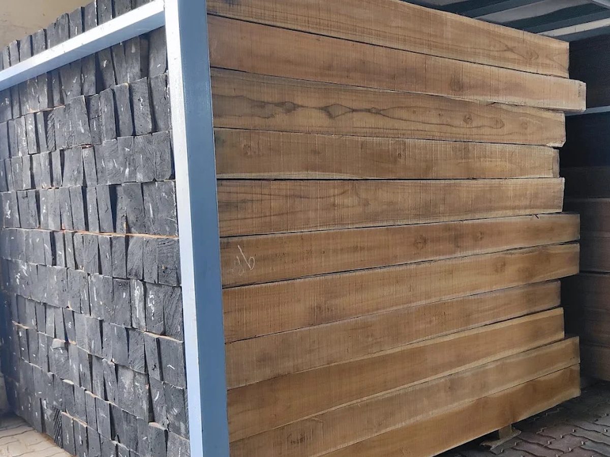 Sagwaan (teak) planks at Punjab Timber Traders
